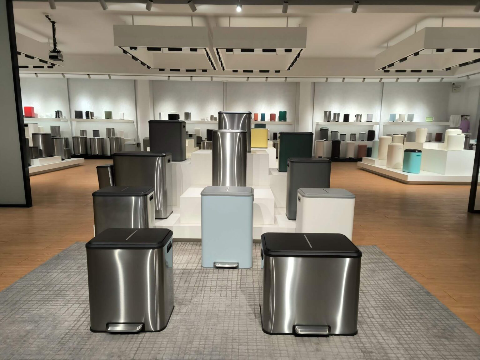 High-Quality Stainless Steel Trash Cans for Modern Homes & Businesses ...
